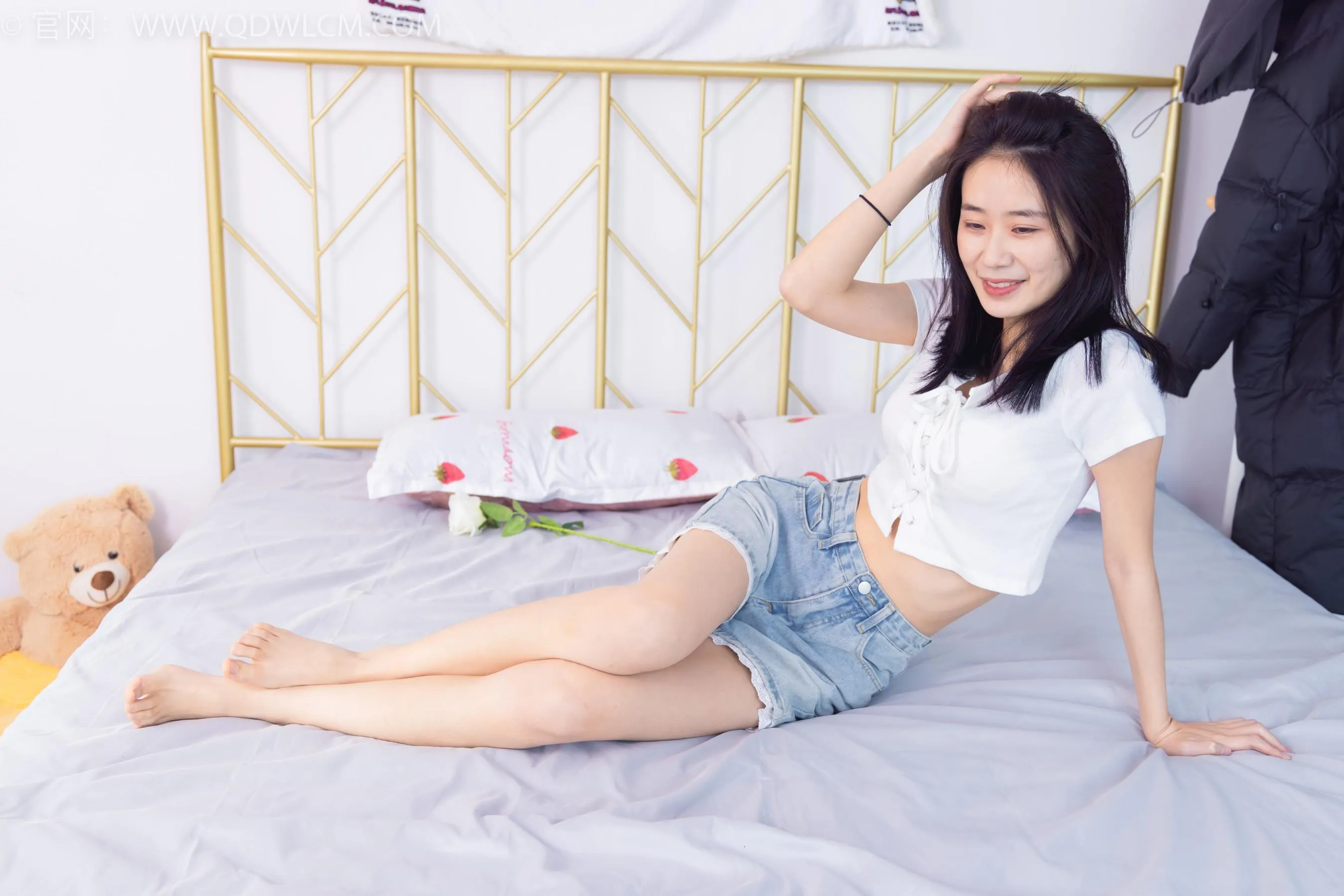 物恋传媒 NO.1552 菜菜-白色的花 [178P]插图5